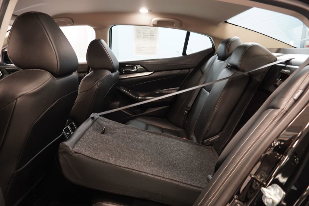 Used 2020 Nissan Maxima 3.5 SV w/ Floor Mat Group image 25