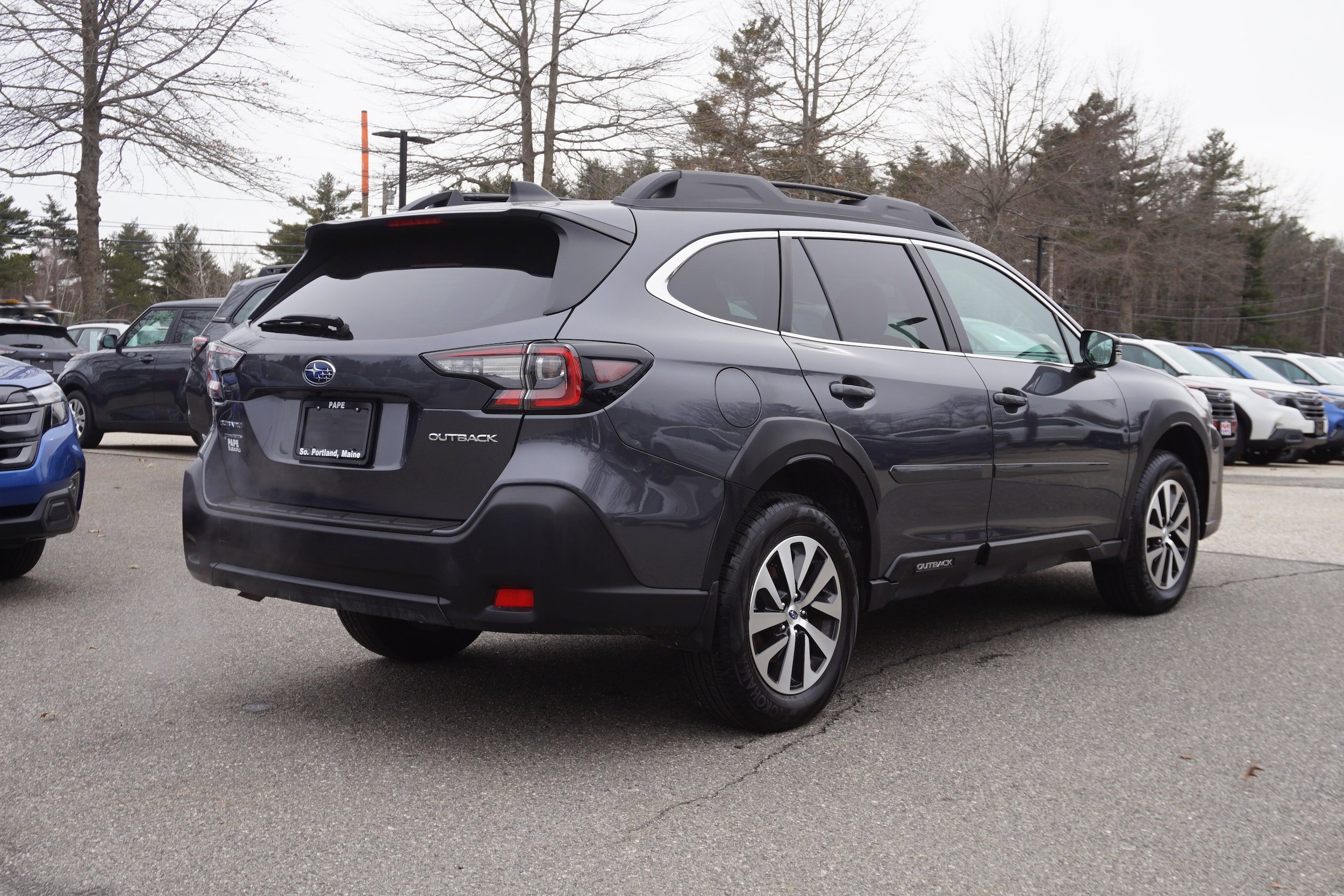 Certified 2025 Subaru Outback Premium image 5