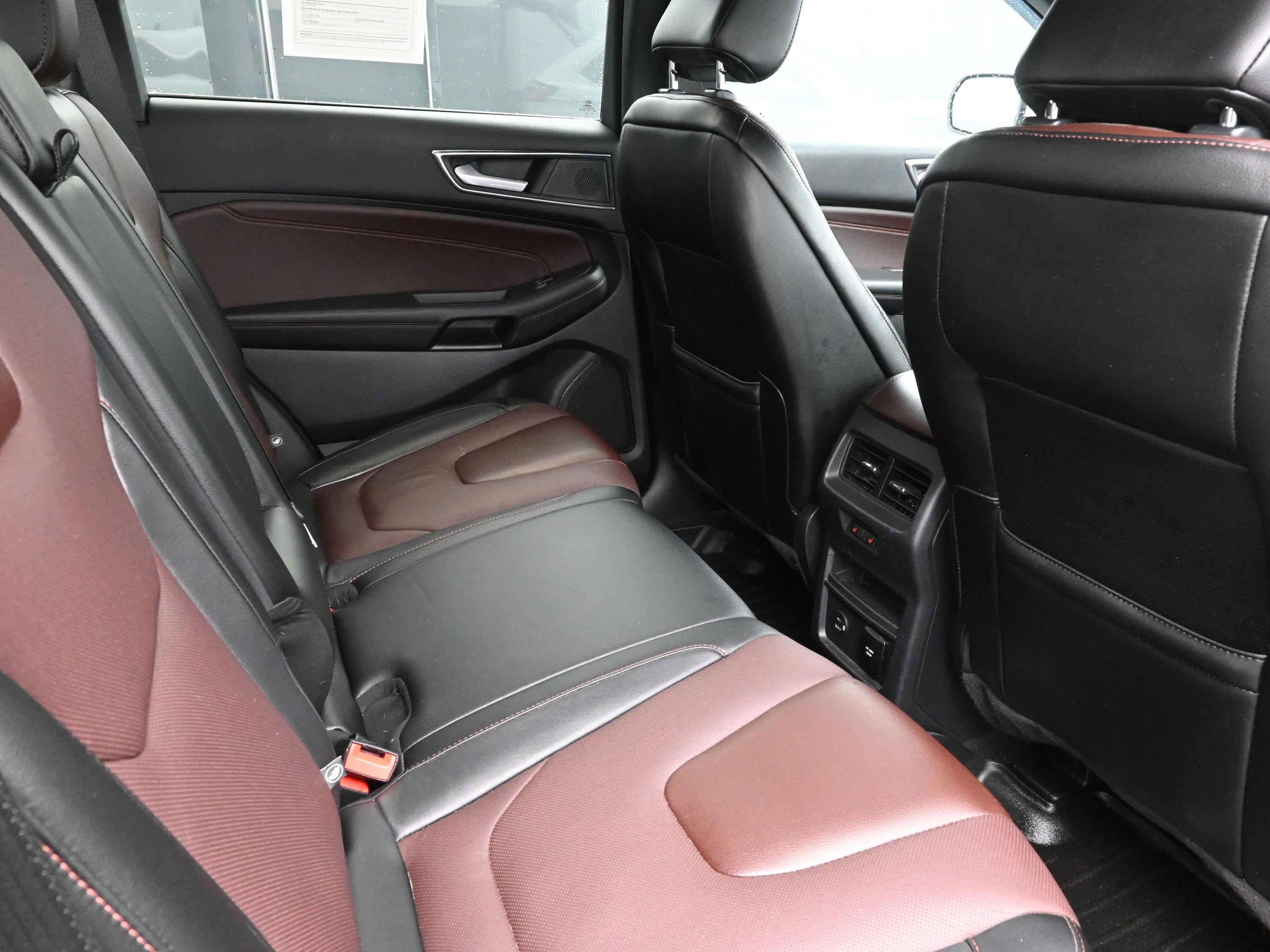 Used 2021 Ford Edge Titanium w/ Equipment Group 301A image 24