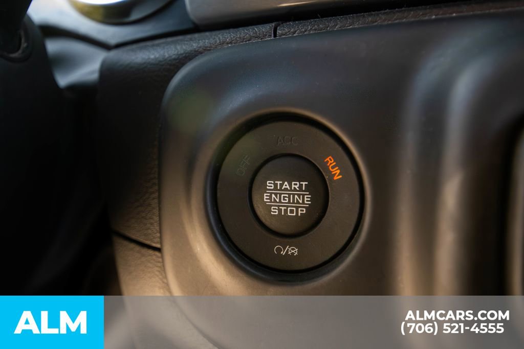 Used 2022 Jeep Wrangler Unlimited Sahara w/ Dual Top Group image 17