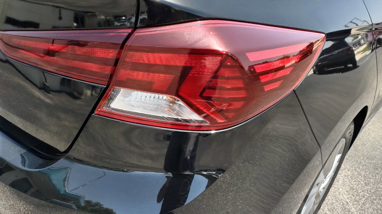 Used 2019 Hyundai Elantra SEL image 34