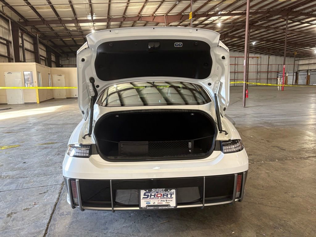 Used 2024 Hyundai Ioniq 6 SE image 13