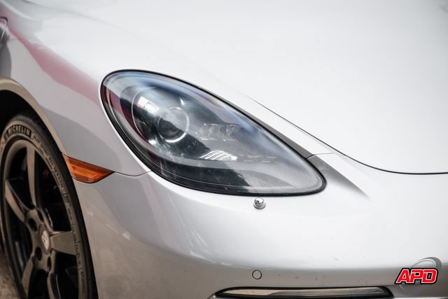 Used 2017 Porsche 718 Cayman RWD image 38