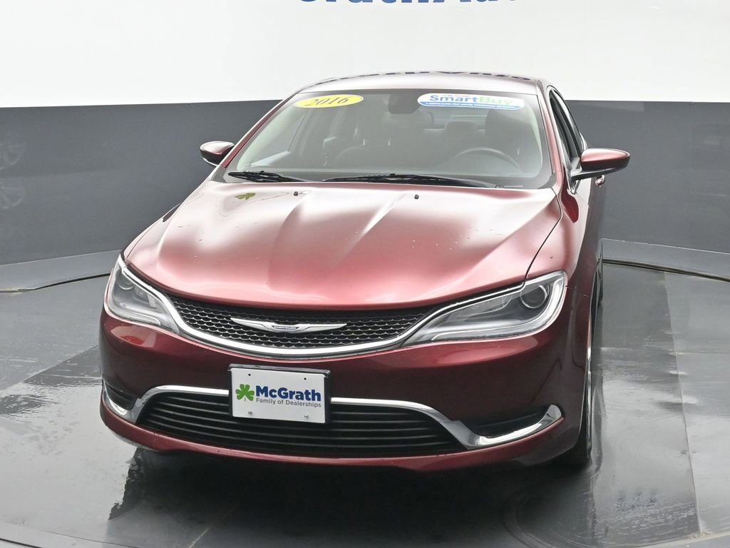Used 2016 Chrysler 200 Limited w/ Convenience Group image 5