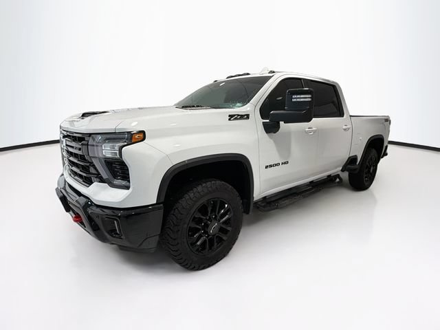Used 2025 Chevrolet Silverado 2500 LTZ w/ Trail Boss Package AWD/4WD image 3