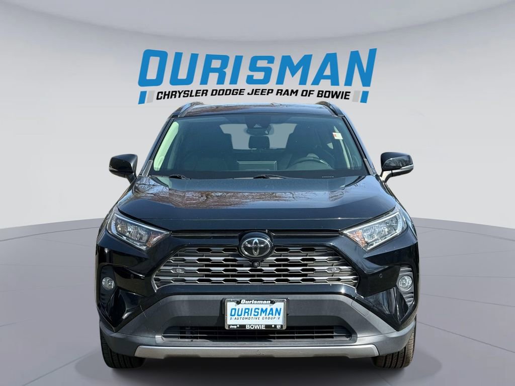 Used 2019 Toyota RAV4 Limited w/ Advanced Technology Package AWD/4WD image 6