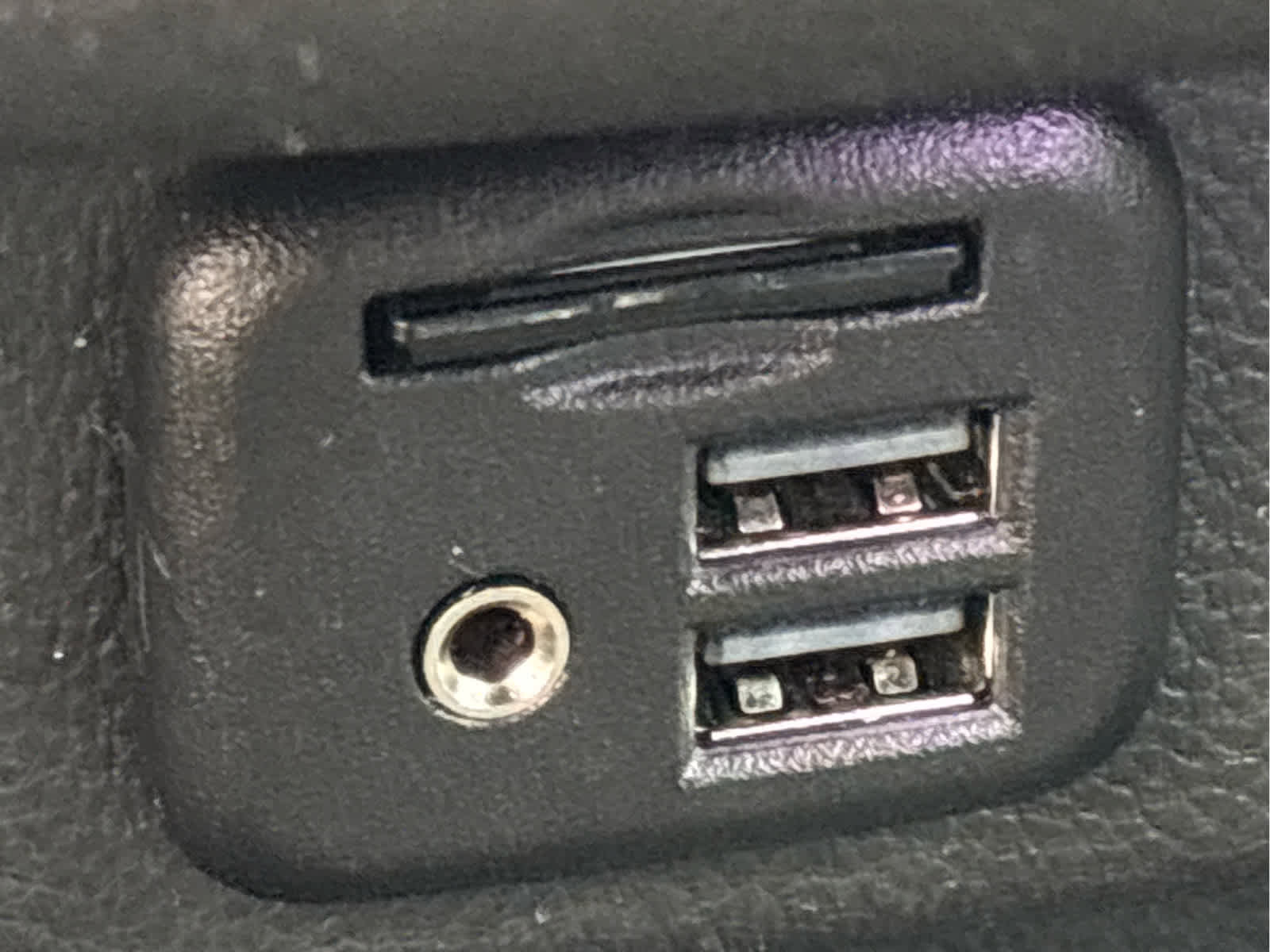 Certified 2022 Chevrolet Traverse RS image 24