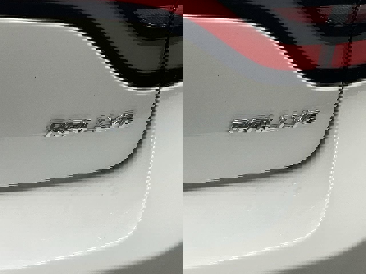 Used 2015 Dodge Charger SXT w/ AWD Plus Group image 27