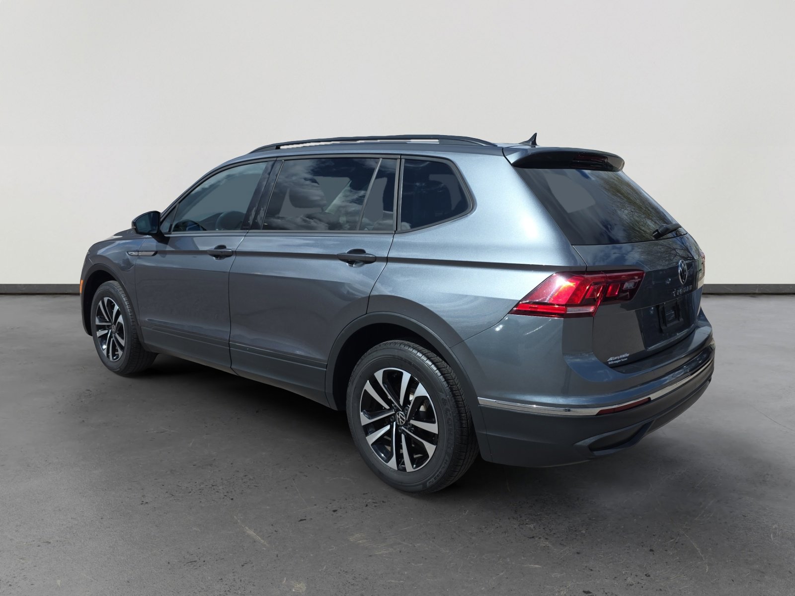 Certified 2023 Volkswagen Tiguan S image 3
