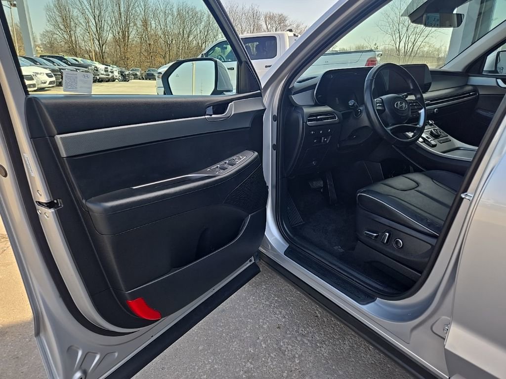 Used 2025 Hyundai Palisade SEL image 26
