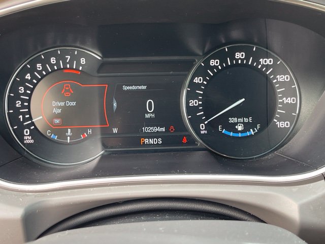 Used 2017 Lincoln MKX Reserve FWD image 3