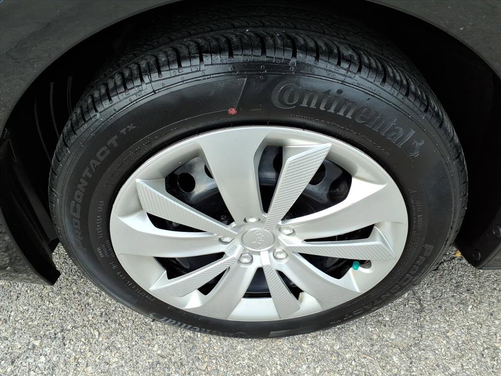 Used 2023 Subaru Impreza 2.0i image 10