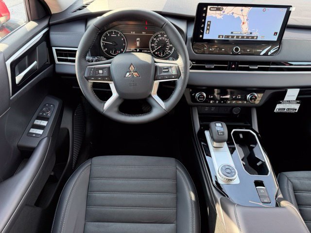 New 2026 Mitsubishi Outlander SE FWD image 19
