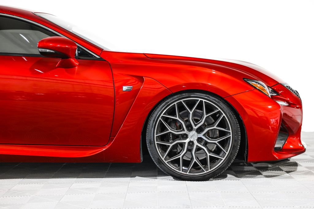 Used 2015 Lexus RC F w/ Premium Package RWD image 3