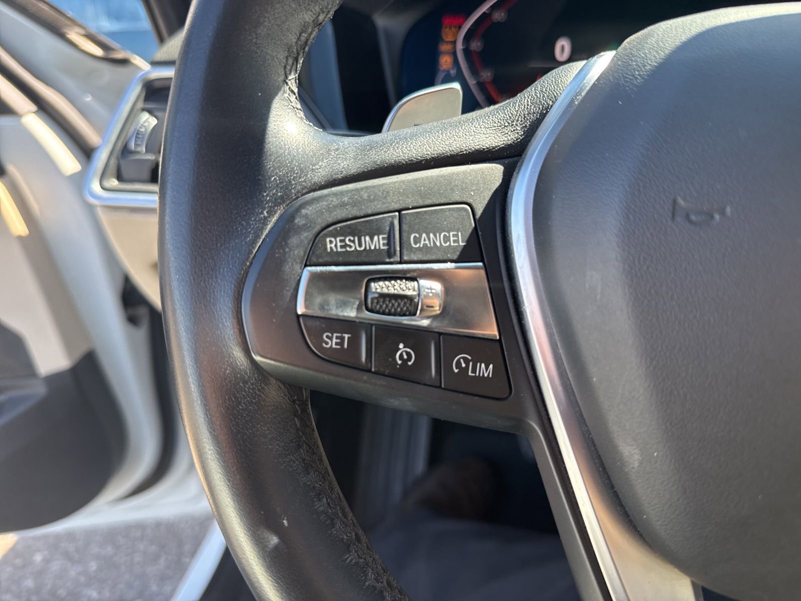 Used 2020 BMW 330i Sedan w/ Driving Assistance Package image 22