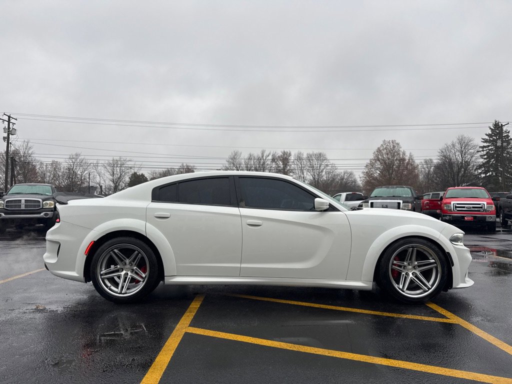 Used 2016 Dodge Charger R/T Scat Pack w/ Technology Group image 5