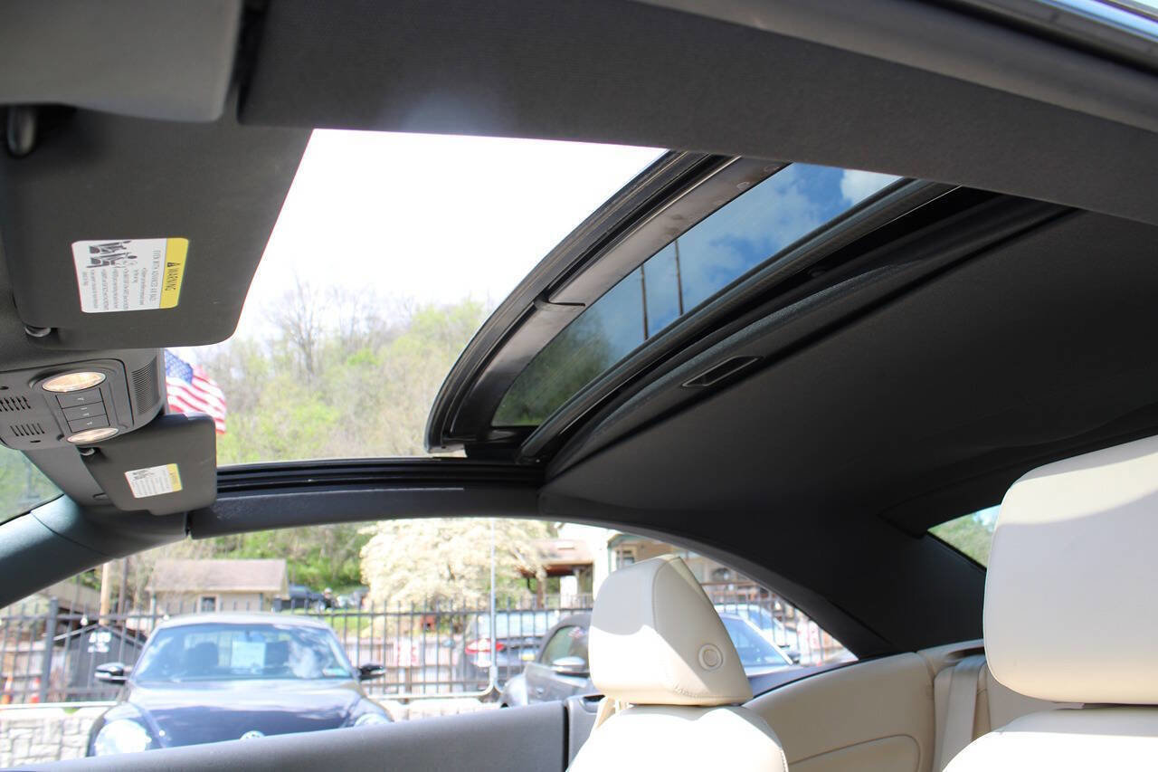 Used 2013 Volkswagen Eos Lux image 14