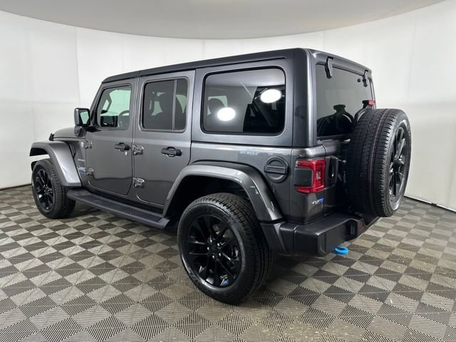 Used 2023 Jeep Wrangler Unlimited Sahara w/ Cold Weather Group image 5