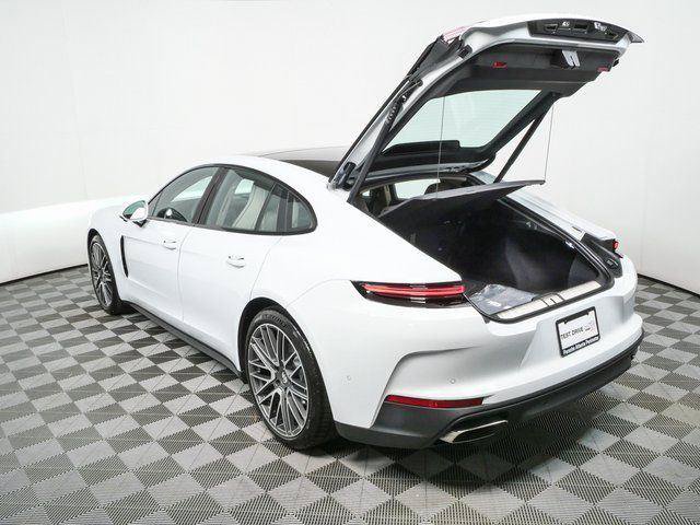 New 2026 Porsche Panamera image 33