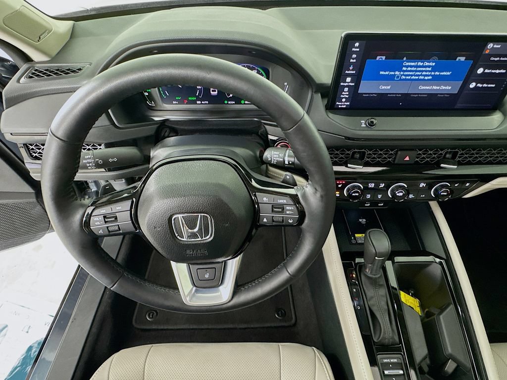 Certified 2025 Honda Accord Touring image 14