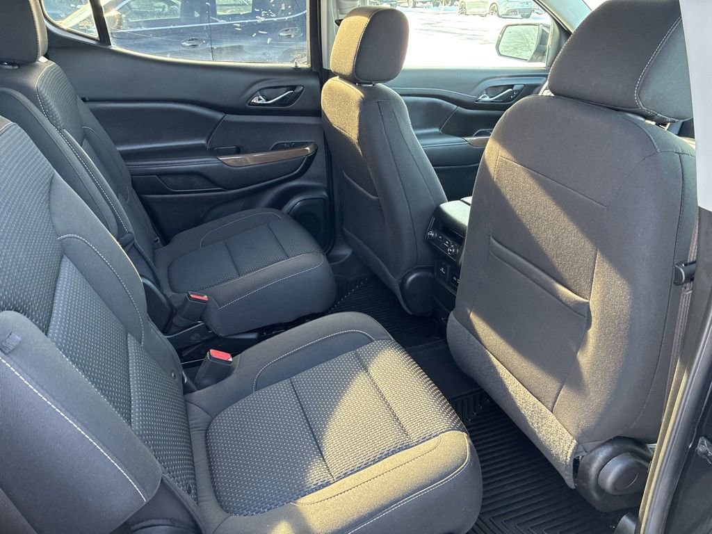 Used 2023 GMC Acadia SLE w/ Driver Convenience Package image 31