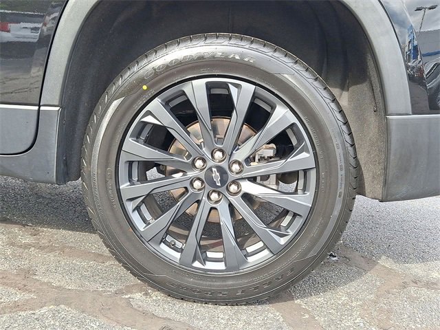 Certified 2023 Chevrolet Traverse RS w/ LPO, Floor Liner Package image 32