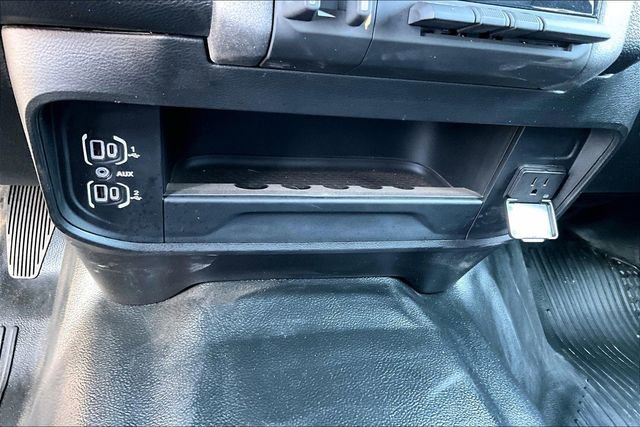 Used 2025 RAM 2500 Tradesman w/ Chrome Appearance Group image 33