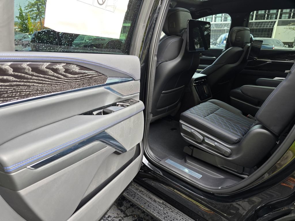 New 2026 Cadillac Escalade IQL Sport 1 image 17