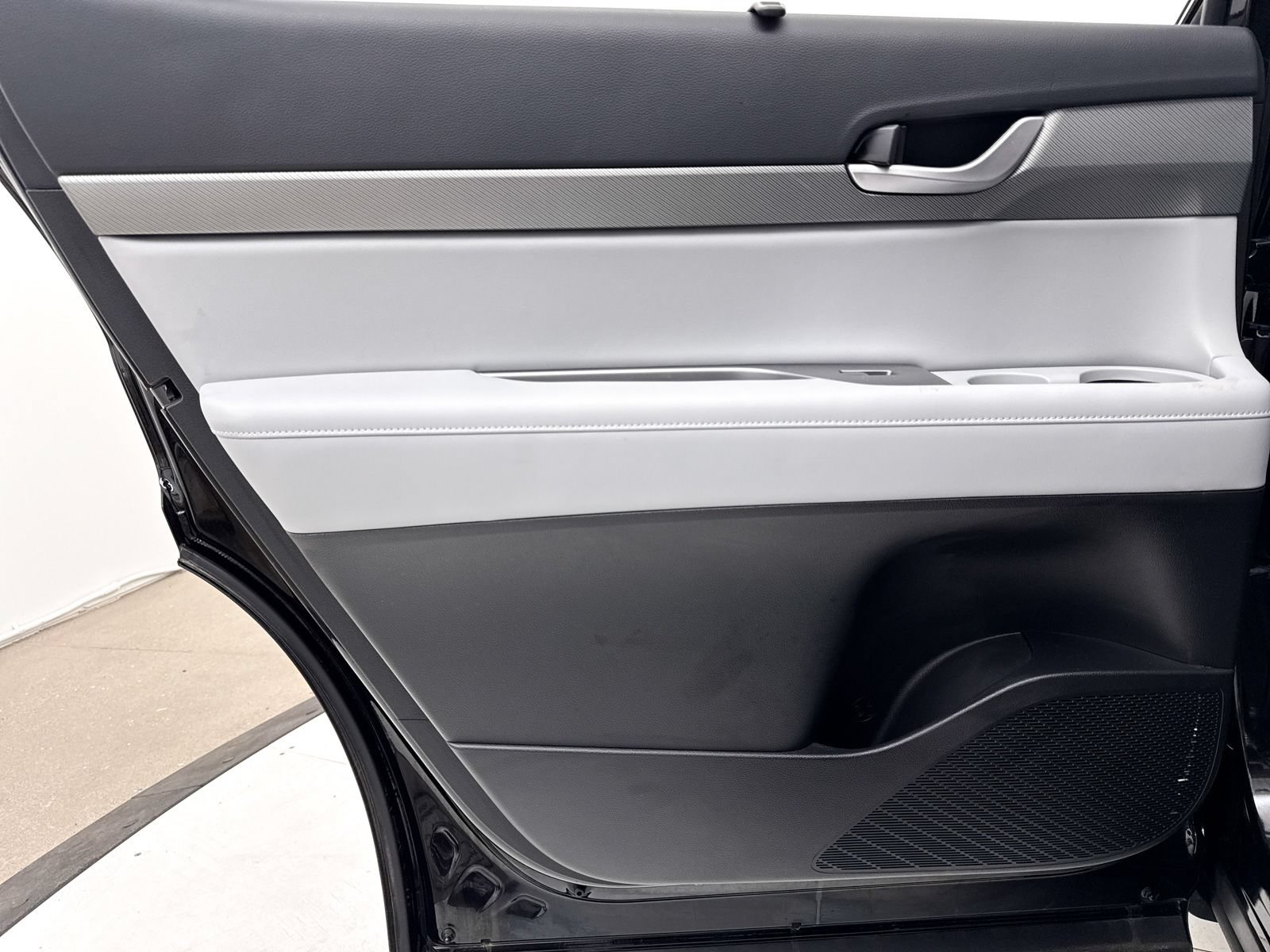 Used 2025 Hyundai Palisade SEL FWD image 33