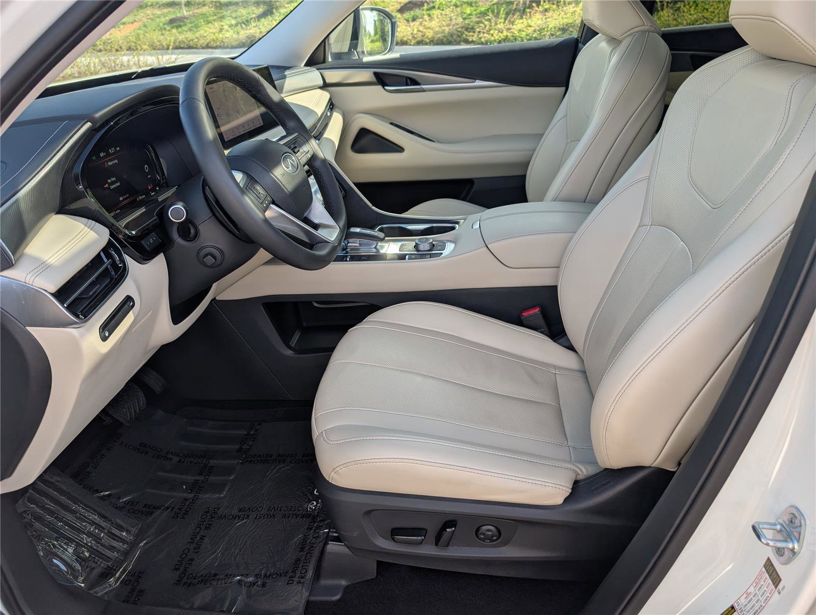 Used 2023 INFINITI QX60 Luxe w/ Cargo Package image 18