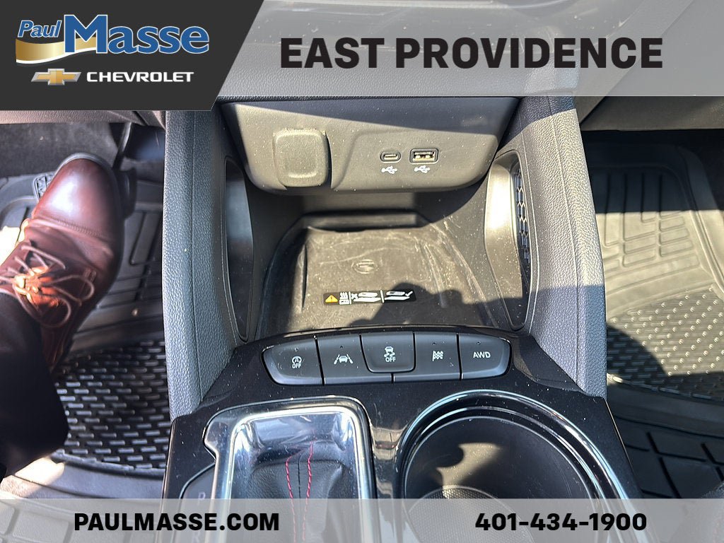 Used 2024 Chevrolet TrailBlazer RS w/ Convenience Package AWD/4WD image 16