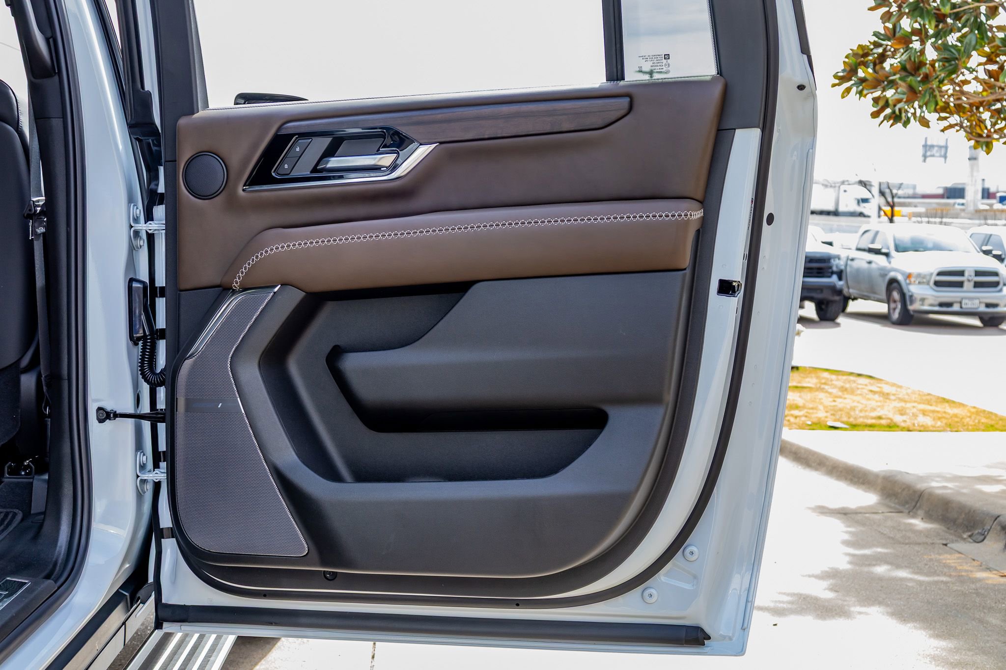 Used 2026 GMC Yukon XL Denali Ultimate image 41