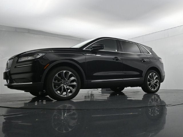 Used 2023 Lincoln Nautilus Reserve w/ Equipment Group 201A AWD/4WD image 38
