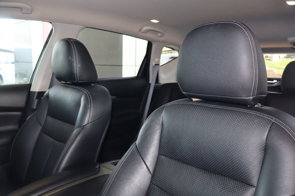 Used 2018 Nissan Murano S w/ Cargo Package FWD image 16