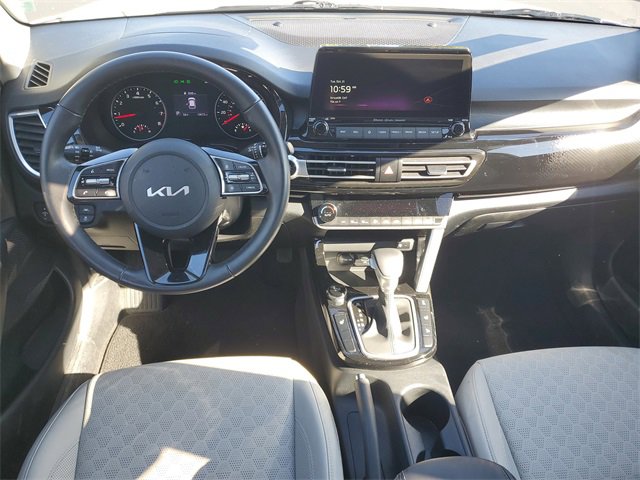 Certified 2023 Kia Seltos EX image 11