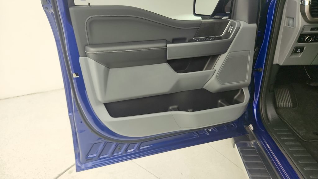 Used 2026 Ford F150 XLT w/ Equipment Group 302A MID RWD image 25