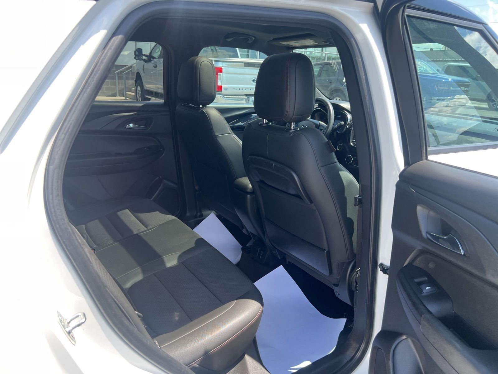 Used 2021 Chevrolet TrailBlazer RS w/ Sun and Liftgate Package FWD image 50