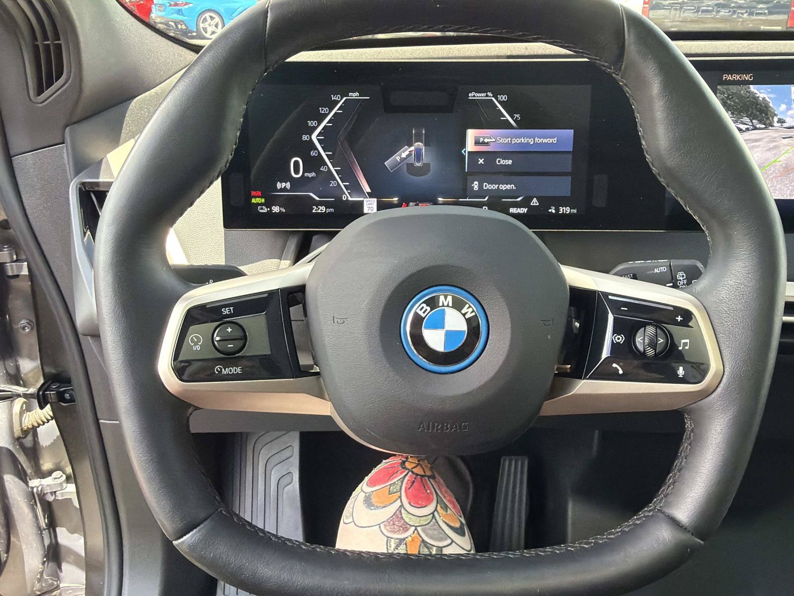 Certified 2025 BMW iX xDrive50 AWD/4WD image 27