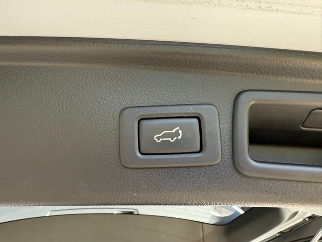 Used 2014 Subaru Forester 2.5i Limited AWD/4WD image 28