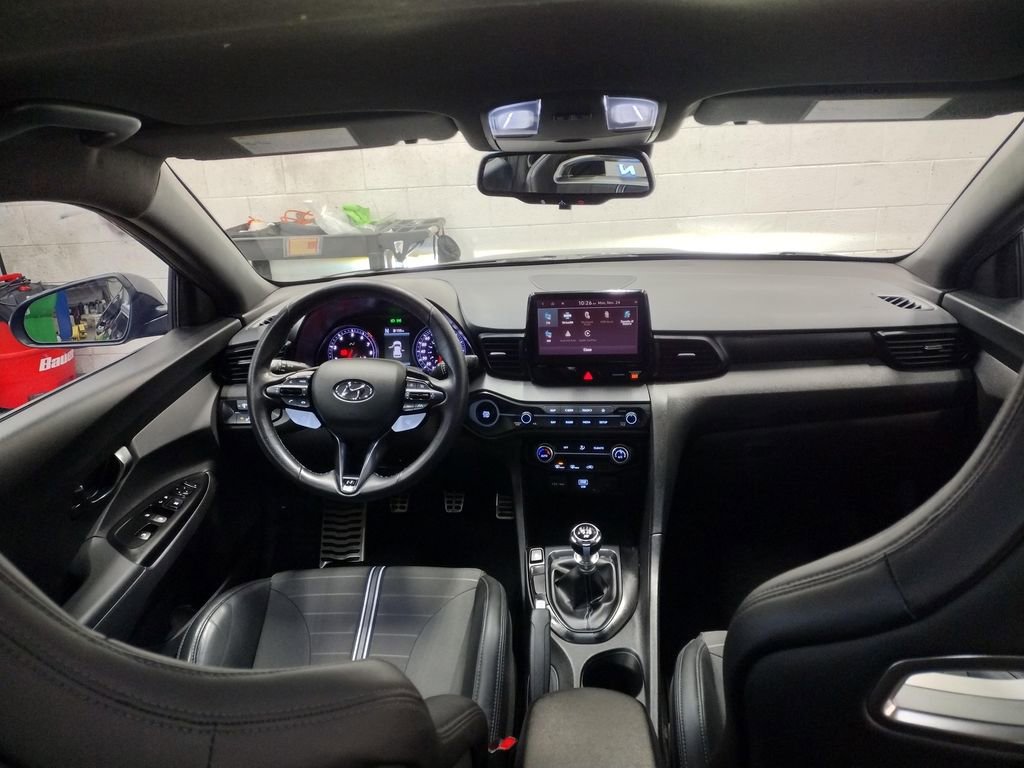 Certified 2022 Hyundai Veloster N Base image 36
