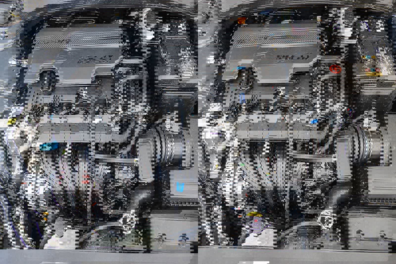 New 2025 Hyundai Elantra Sport image 9