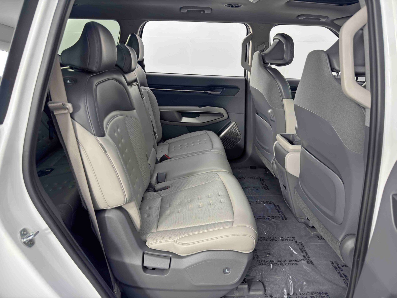 Used 2024 Kia EV9 Wind image 41