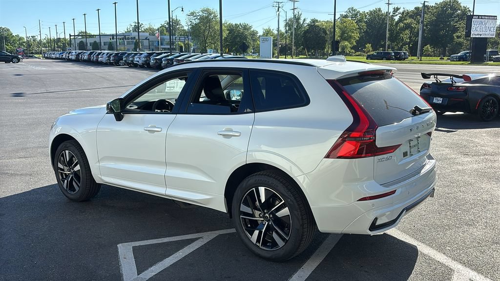 New 2026 Volvo XC60 B5 Core w/ Climate Package AWD/4WD image 4