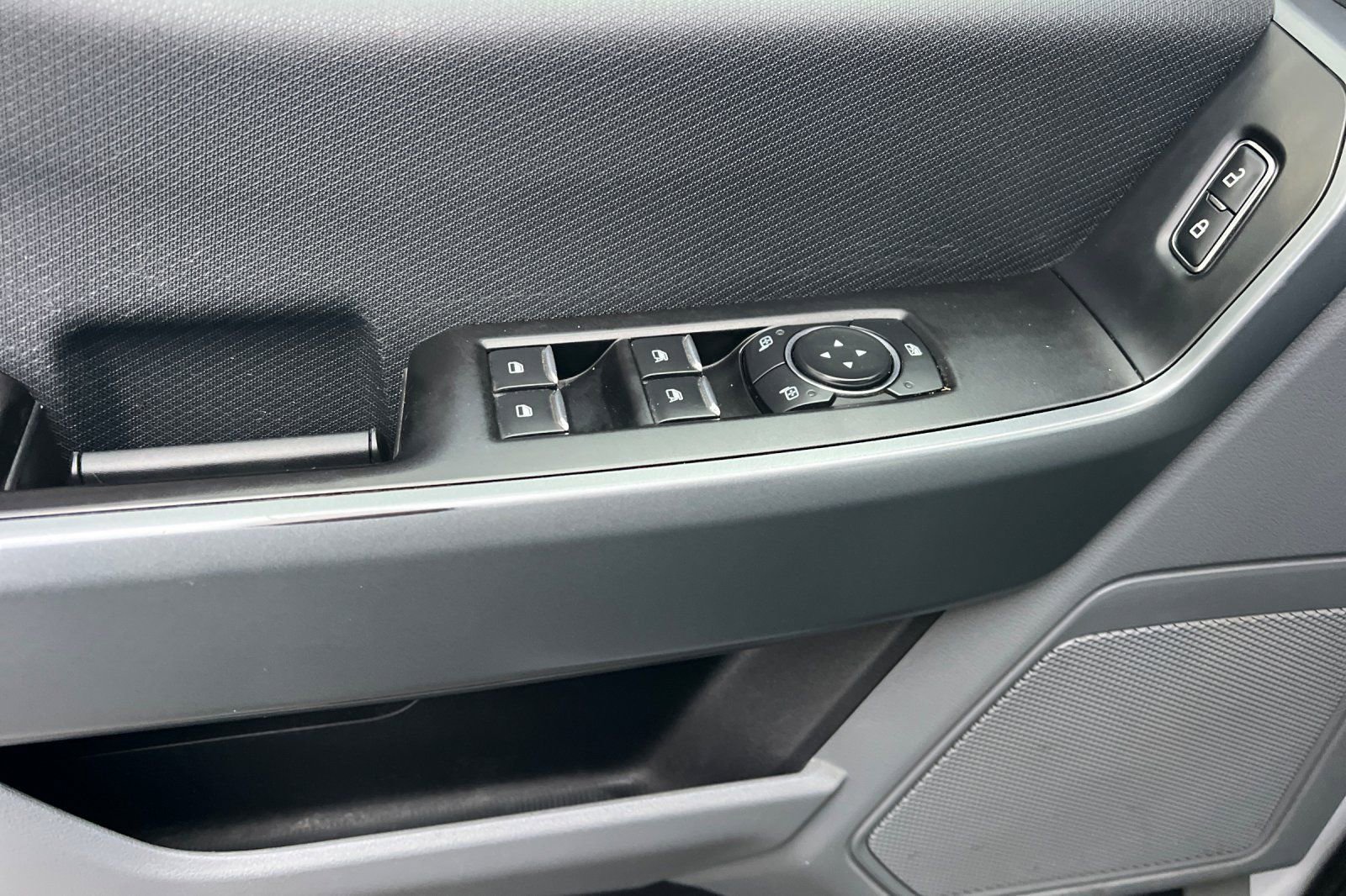 Used 2021 Ford F150 XLT image 12