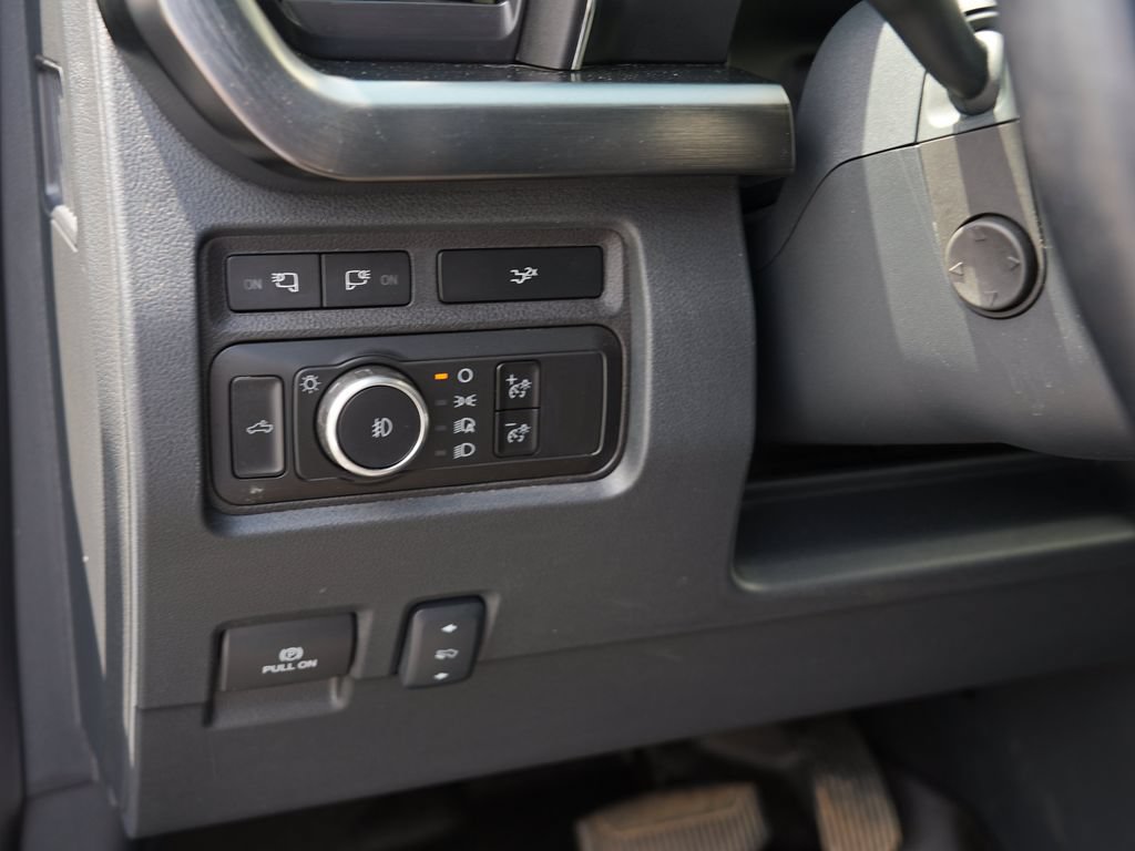 Used 2024 Ford F250 Lariat w/ Chrome Package AWD/4WD image 16