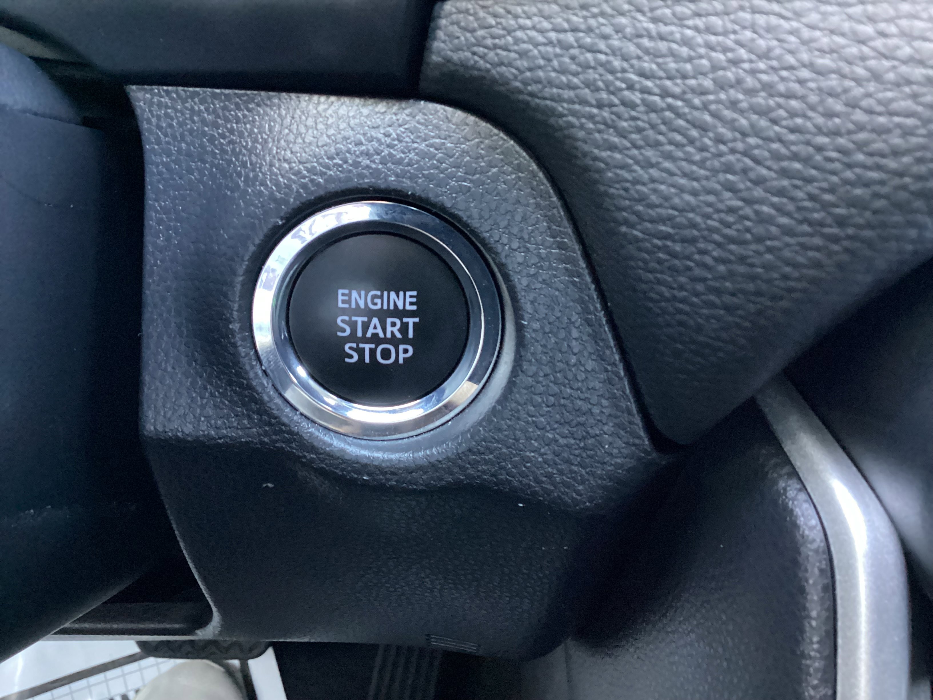 Certified 2025 Toyota RAV4 XLE image 43