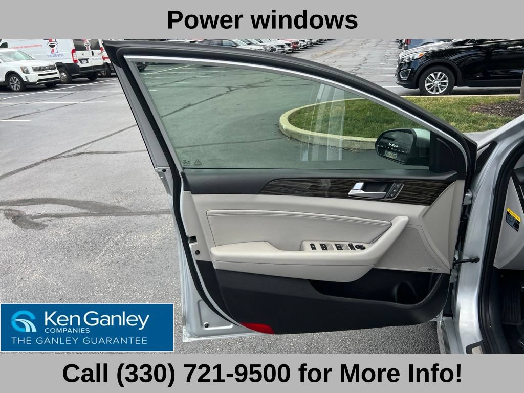 Used 2017 Hyundai Sonata Limited w/ Tech Package 03 FWD image 25