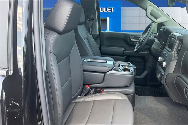 New 2026 GMC Sierra 1500 Pro w/ Graphite Edition image 11