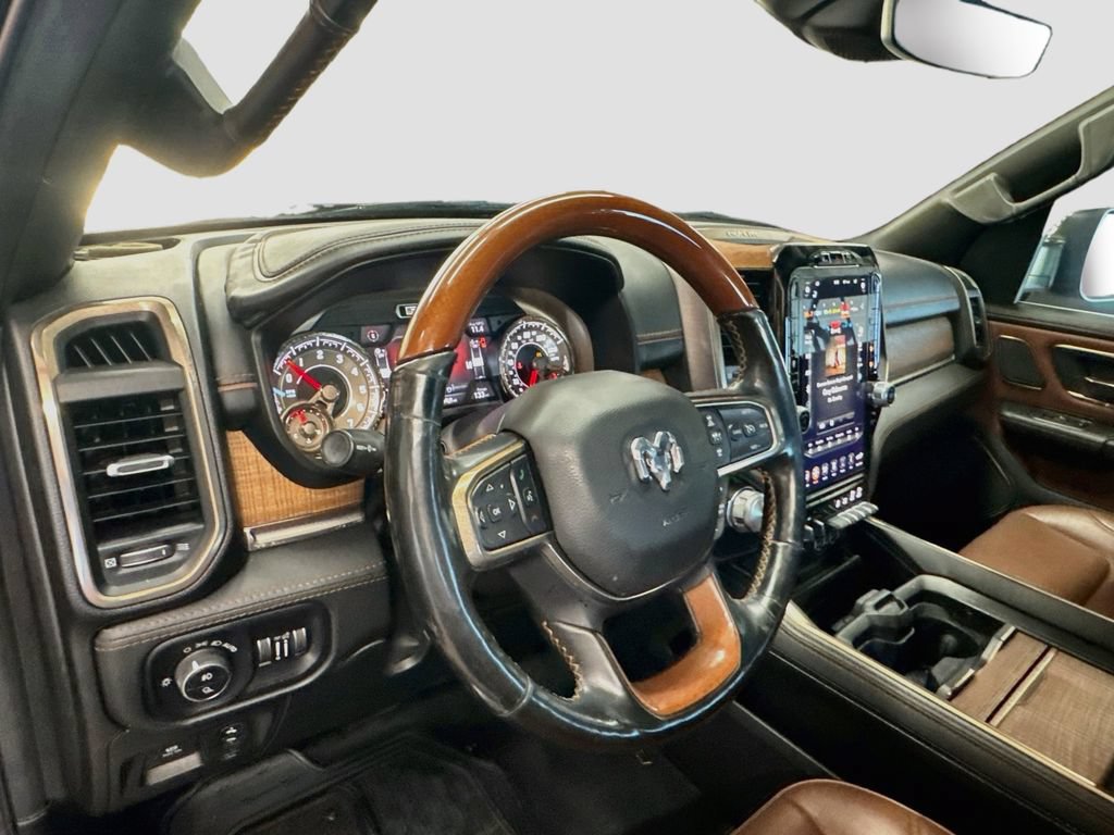 Used 2019 RAM 1500 Limited AWD/4WD image 11