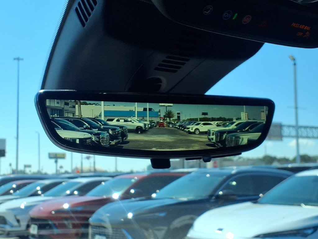 New 2027 GMC Acadia Elevation w/ Elevation Premium Package FWD image 4